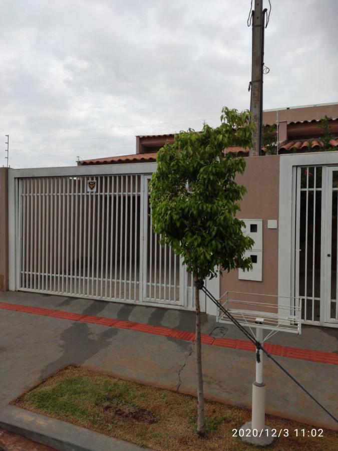 Casa Aconchegante Perto Da Uel Βίλα Λοντρίνα Εξωτερικό φωτογραφία